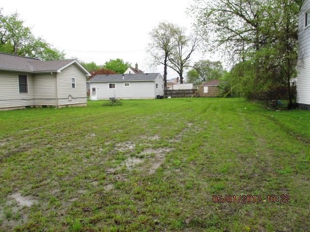 20940 Waltham, vacant photo