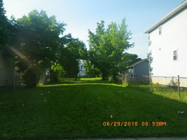 2236 Andrus photo